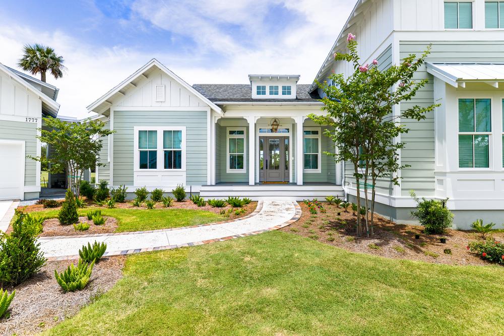 2025 Exterior Paint Trends for Orlando Homes: Stylish Colors and Smart Choices